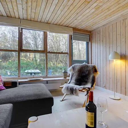 Robert - 250m From The Sea By Interhome Tatil Evi Bøtø By