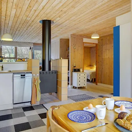 Feriehus Robert - 250m From The Sea By Interhome Bøtø By
